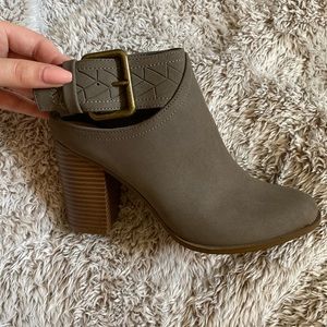 American Eagle Booties